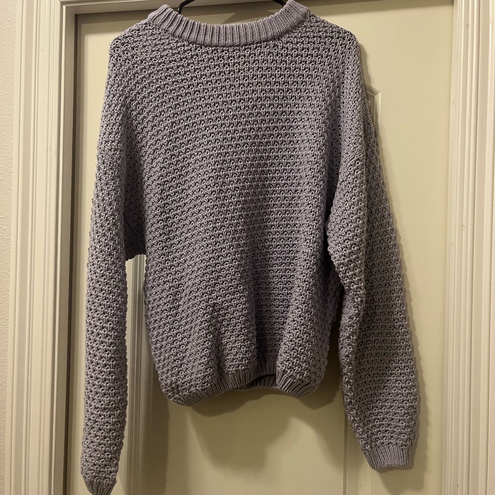Universal Thread Gray Crew Neck Sweater Textured … - image 1